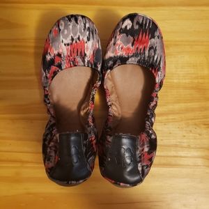 Lucky brand flats
